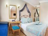 Standard Double room with pool view