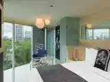 1 Bedroom Fantastic Corner Double Suite with balcony and with city view