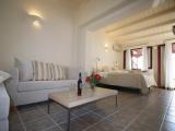 Deluxe Triple room with garden view