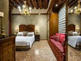 Deluxe Double room with canal view