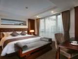 Rex (Royal) Double Suite with city view