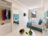 Green Water Quadruple room