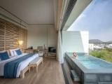 Sky Pool Double Suite