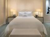 Deluxe (Hearing Accessible) room