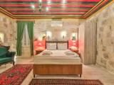 Deluxe Double Stone room