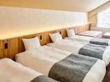 Quintuple room