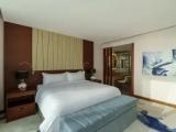 Fairmont Gold Double Junior Suite with creek view