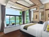 Deluxe Grande Jacuzzi Double room with sea view