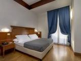 Double room with side sea view