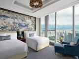 Skyline Quadruple room with city view