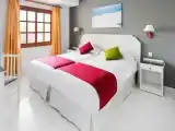 1 Bedroom Twin Apartment
