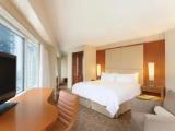 Pinnacle Double room with city view