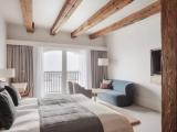 Admiral Suite with water view