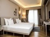 Connecting Family Quintuple Suite