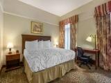 Double room with balcony and with city view
