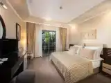 Quadruple Suite room