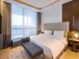 1 Bedroom Deluxe Double Suite with canal view