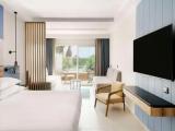 With Jacuzzi Double room with garden view