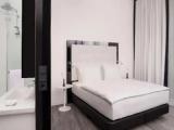 Innside Twin room