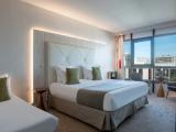 Double Junior Suite with Eiffel Tower view