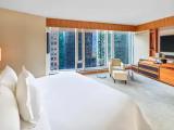 Fairmont Double room with city view