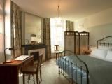 Saint-Exupery Double Suite