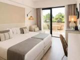 Deluxe Double room with garden view