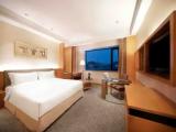 Double room with park view