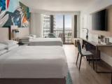Quadruple room with balcony and with partial bay view