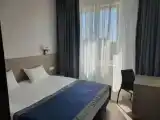 3 Bedrooms Apartment