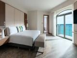 Balluta Double Club Suite with balcony and seafront