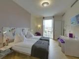 Boutique Bathtub Double room with river view