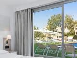 Premium Swim Up Single room