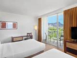 Corner Quadruple room oceanfront