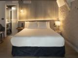 Double room with street view