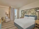 Double room with balcony and with partial ocean view