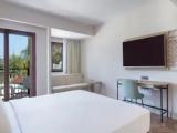 Deluxe room with sea view