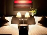 Classy Triple room