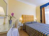 Classic Triple room with balcony