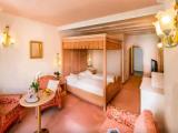 Honeymoon Junior Suite