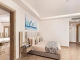Deluxe Large Family room with garden view