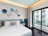 Deluxe Double room with pool view