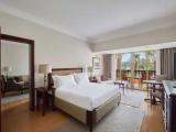 1 Bedroom Executive Lounge Access Double Suite Pyramids View with balcony