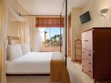2 Bedrooms Deluxe Suite