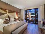 Lagoon Deluxe Family Suite
