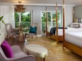 Double room with partial view