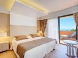 Senior Suite