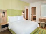 2 Bedrooms Quadruple Apartment with partial sea view