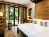 Tropical Deluxe Poolside Double room