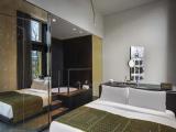 Fabulous Bank room